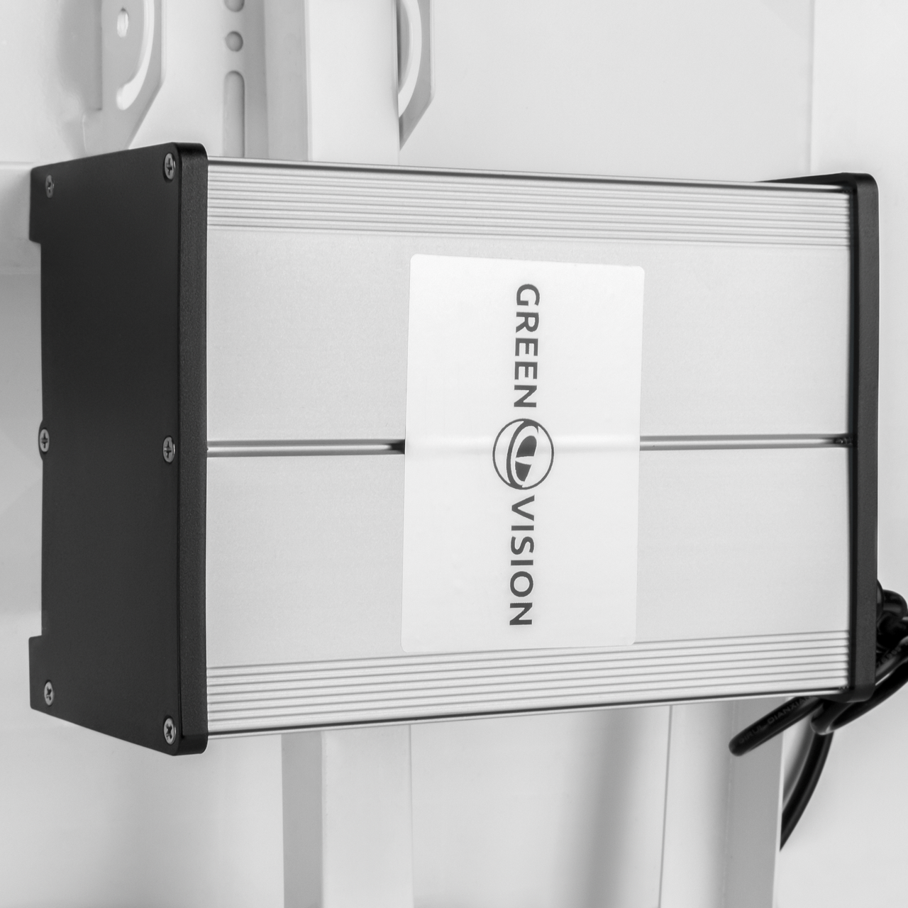 Сонячна панель для відеоспостереження з акумулятором GreenVision GV-001-80W-30Ah — изображение 6